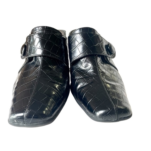A2 by Aerosoles “Cintennial” Faux Croc print 3”Heeled Slides Black Size 7.5M - Picture 2 of 11